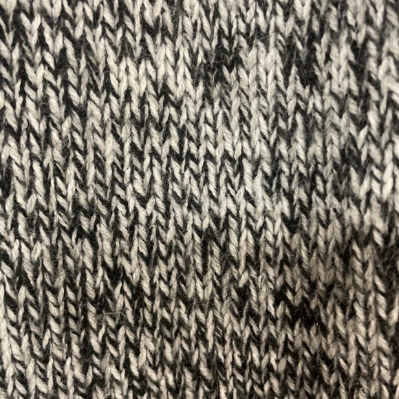 Pink Republic Super Cute Sequined Penguin Crew Neck Sweater,  Large - Picture 7 of 7